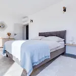Aria By Interhome Tatil Evi