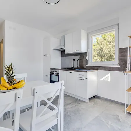 בית נופש Aria By Interhome